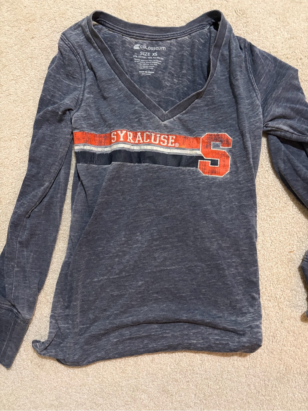 Colosseum Navy V-Neck Tee with Orange Syracuse University Graphic, Size XS